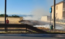 Campo di grano in fiamme a Ceriano Laghetto