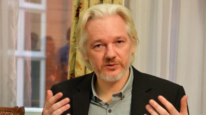 Serata a Saronno per chiedere la liberazione di Julian Assange