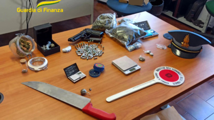 Sei chili di droga e 17 denunce nel giro di spaccio ad Appiano e Veniano