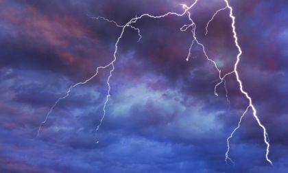 Ferragosto con allerta maltempo (anche sul Varesotto): temporali, grandine e vento fino a 75 km/h