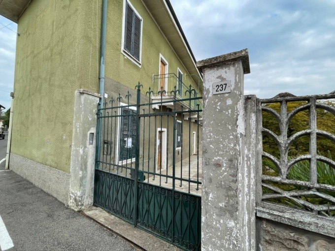 Marnate, figlio uccide la madre e tenta il suicidio