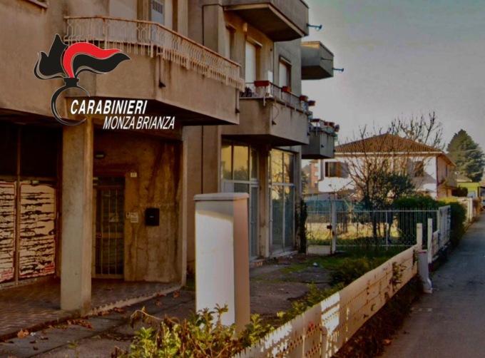 Fidanzati accampati nel loro “nido d’amore” abusivo: sgomberati e denunciati