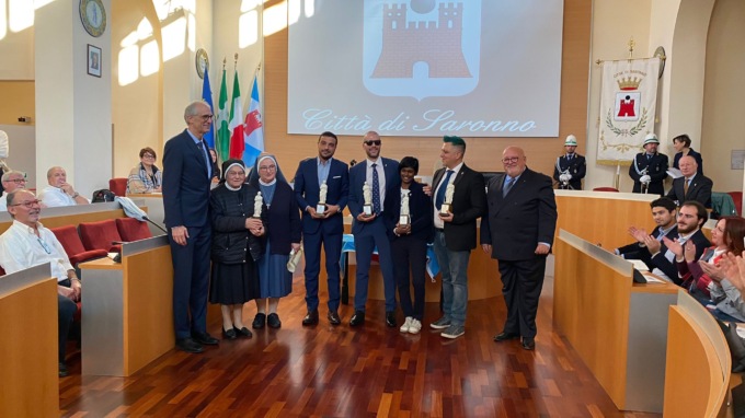 Ciocchina 2022 a Saronno: consegnate le benemerenze
