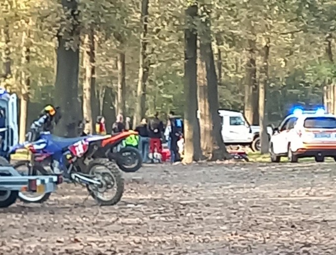 Grave incidente sulla pista di motocross: ferito un 50enne