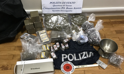 Beccato con 15kg di stupefacenti: pusher in manette