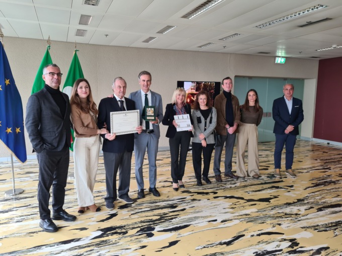 Il Consiglio regionale premia il supermercato D’Ambros