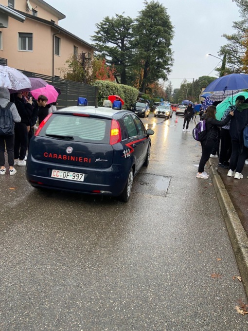 L'arrivo dei Carabinieri allo Zappa
