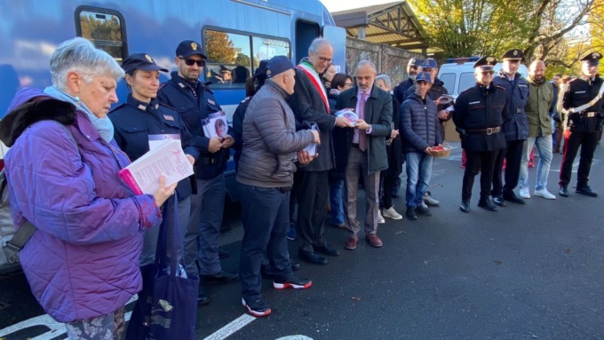 Il questore di Varese a Saronno per sostenere la lotta contro la violenza alle donne