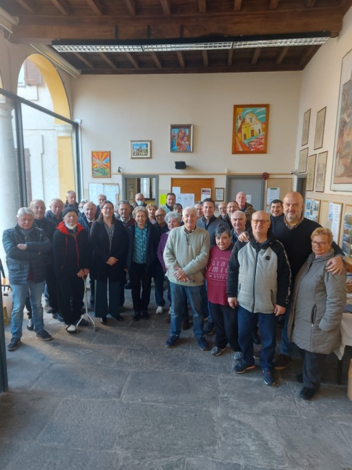 Auguri Laav, sempre vicina alla comunità dal centro di Villa Molina