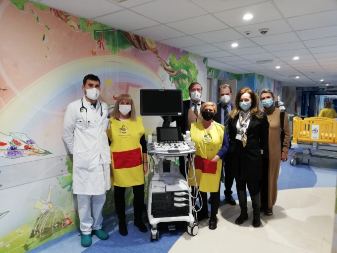 Dal Ponte del Sorriso un ecografo di ultima generazione alla Pediatria del Del Ponte