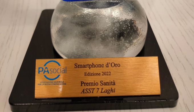 ASST Sette Laghi si aggiudica il Premio Smartphone d’oro, categoria Sanità