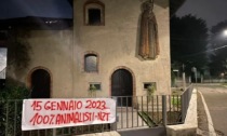 Striscione animalista sul cancello di Sant'Antonio: "Alla sagra ci saremo anche noi"