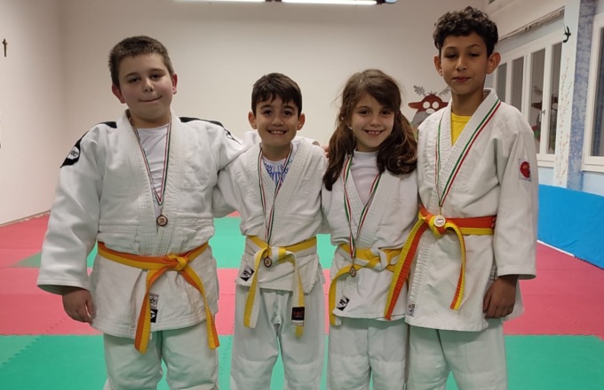Cislago, grandi successi a dicembre per il judo e il karate