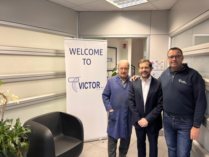 Visita di Monti (Lega) in zona industriale di Cislago: “Esempi del saper fare lombardo”