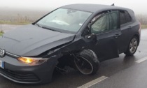 Schianto in Varesina Bis: auto distrutte, conducenti (quasi) illesi