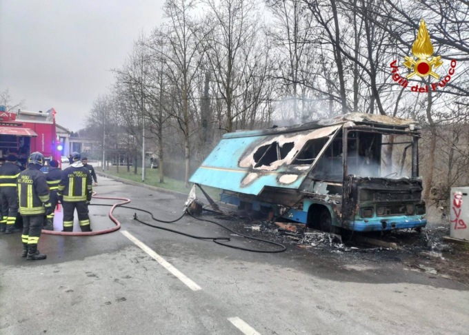 A fuoco il paninaro di viale Belforte