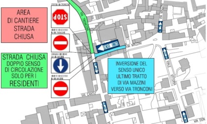 Apre il cantiere, chiude via Tronconi: cambia viabilità in via Mazzini. Fine lavori a Pasqua