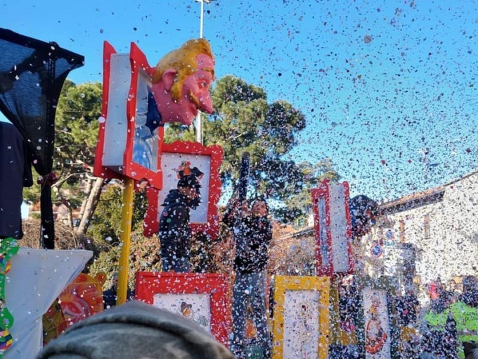 A Olgiate Olona continua la festa in maschera