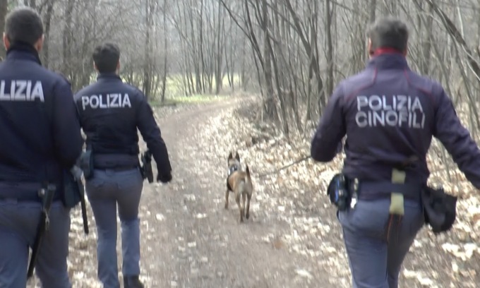 Maxi operazione della Polizia di Stato: controlli antispaccio nel Parco Pineta