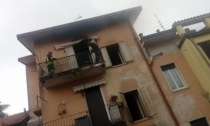 Incendio in una palazzina: appartamento inagibile