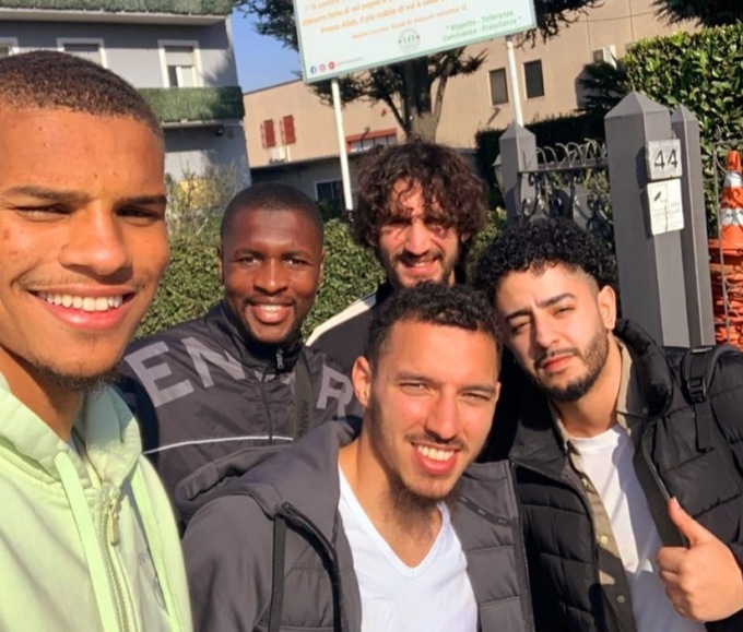 I calciatori del Milan a Saronno per la Preghiera del venerdì