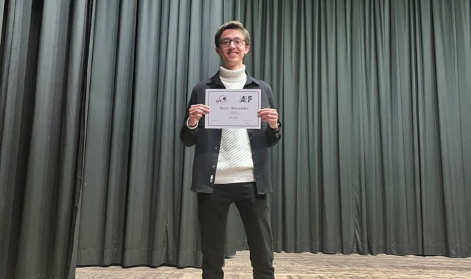 Il Geymonat festeggia il campione provinciale dei Campionati Italiani di Fisica