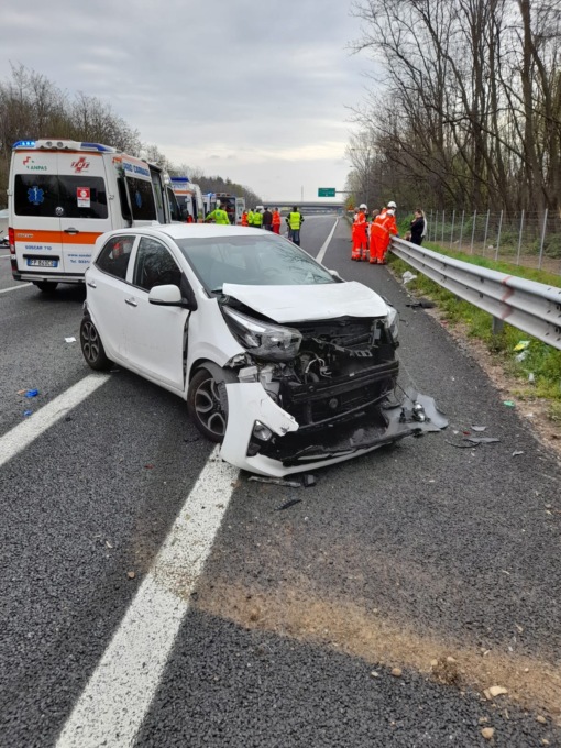 Tragico incidente lungo l’A8: deceduto anche il marito