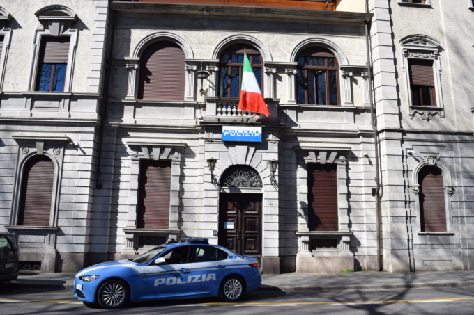 Accoltellato alla schiena e alla testa a Busto: due persone indagate per tentato omicidio