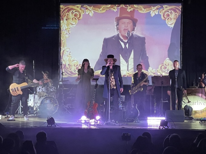 Il tributo per Andrea Rossi a Luino si rivela un successo