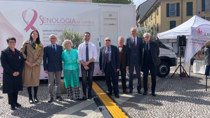 Oltre 120 visite di senologia alla clinica mobile di Lilt
