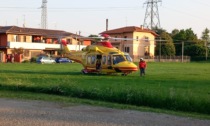 Paura a Marnate, 11enne investito da un'auto e portato in elisoccorso in ospedale