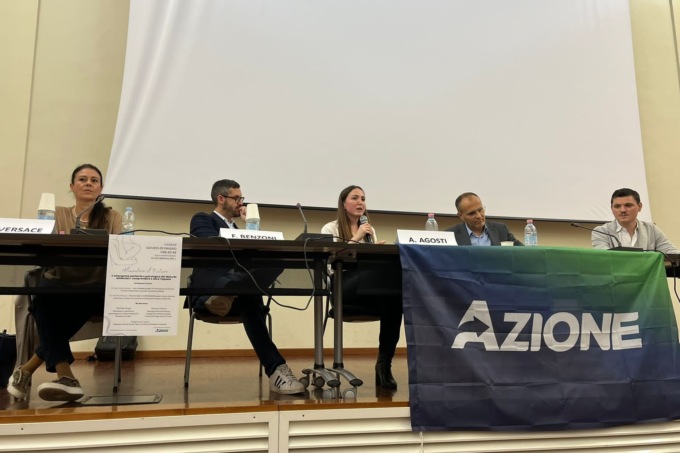 Disturbi alimentari, Azione: “Siano fra le priorità per la politica sanitaria”