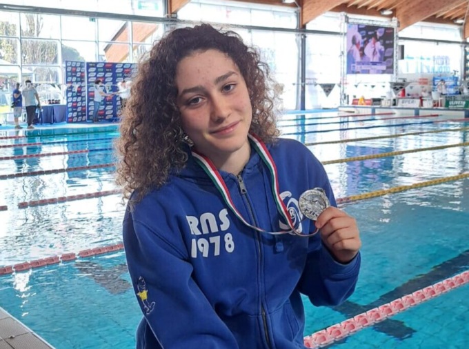 Nazionale giovanile di nuoto: c’è anche Eleni Moia della Rari Nantes
