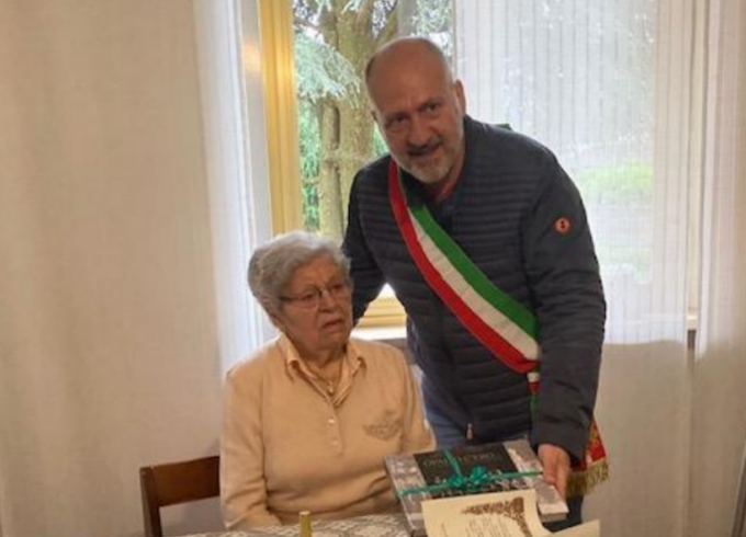 Tanti auguri Nonna Arina! Cento candeline a Olgiate Olona