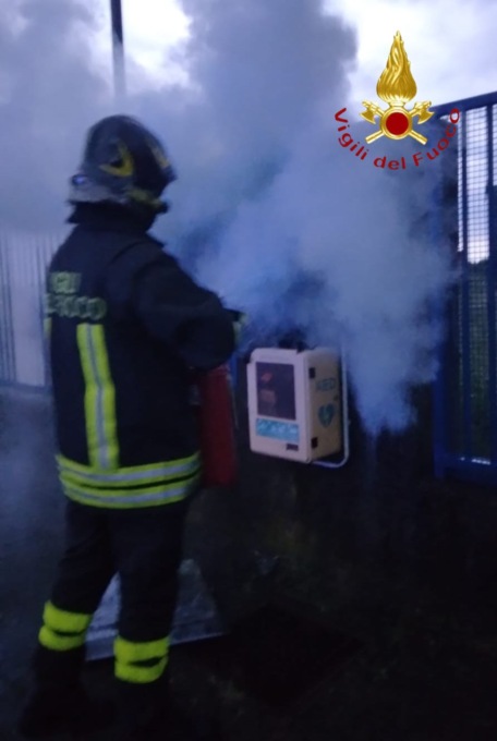 Limido, incendio alla materna: Vigili del fuoco in azione all’alba