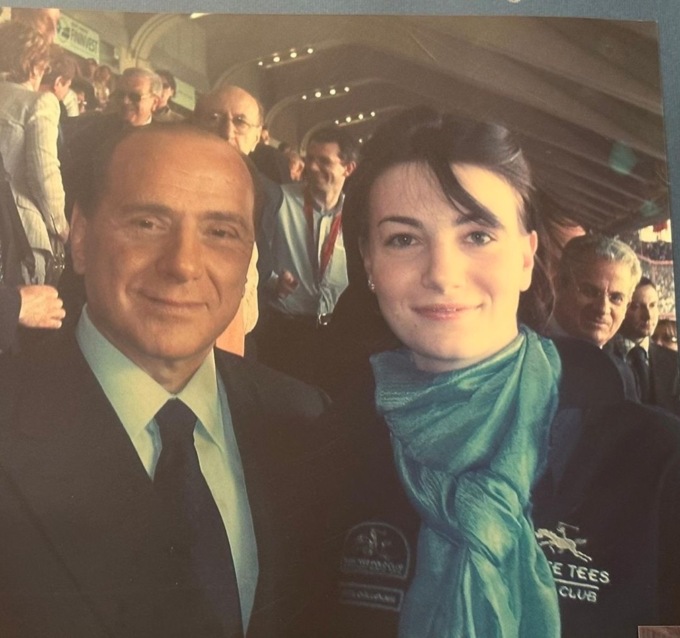 Lara Comi ricorda il primo incontro con Silvio Berlusconi