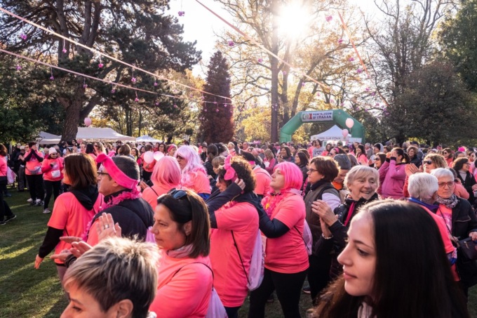 La prima edizione di Sarà Pink permette un’importante donazione all’ospedale di Circolo di Varese