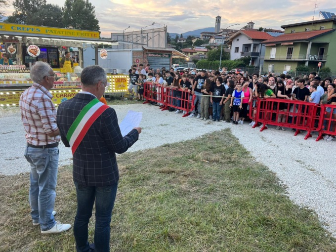Inaugurato il Luna Park a Luino: giostre e divertimenti fino al 30 luglio