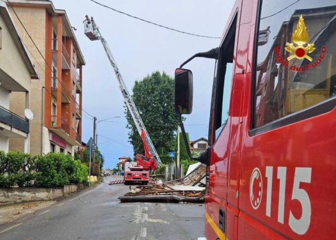 Visita ai Vigili del Fuoco di Varese del sottosegretario Prisco