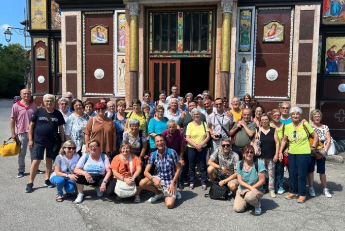 Locate, il rione Bacioc in gita