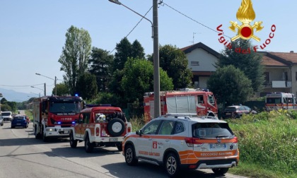 Uomo ritrovato senza vita nella piscina di casa