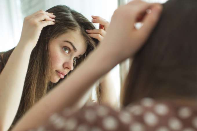 Come eliminare la forfora dai capelli: una guida ai prodotti migliori