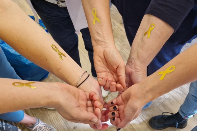 Cancro infantile, con Il Ponte del Sorriso la speranza si accende d’oro
