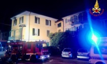Incendio nella notte a Laveno Mombello: morta una persona nel rogo