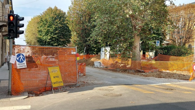Lavori in corso Bernacchi, da lunedì si chiude