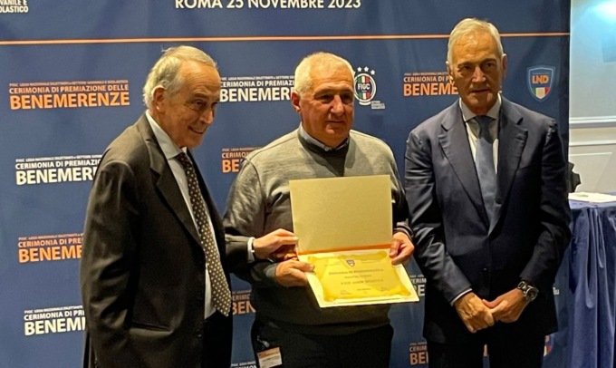 Consegnata la benemerenza sportiva all’Amor di Saronno