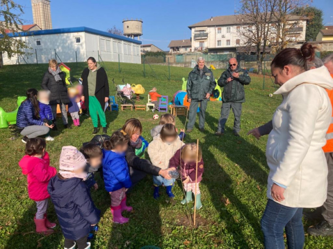 Festa dell’albero con i piccoli cogliatesi