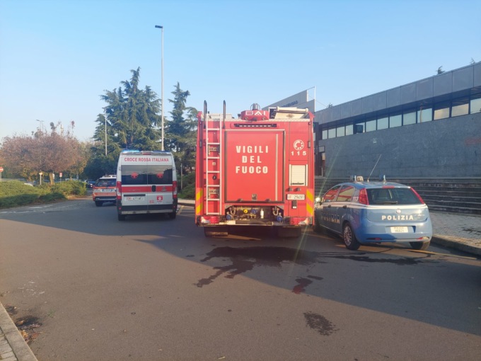 40enne sotto il treno: nulla da fare per l’uomo