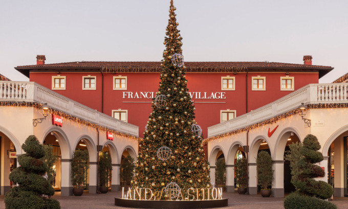L’atmosfera natalizia avvolge il Franciacorta village e i nuovi brand