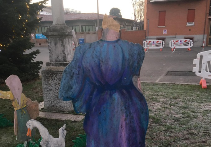 Vandalizzato il presepe dell’Acli